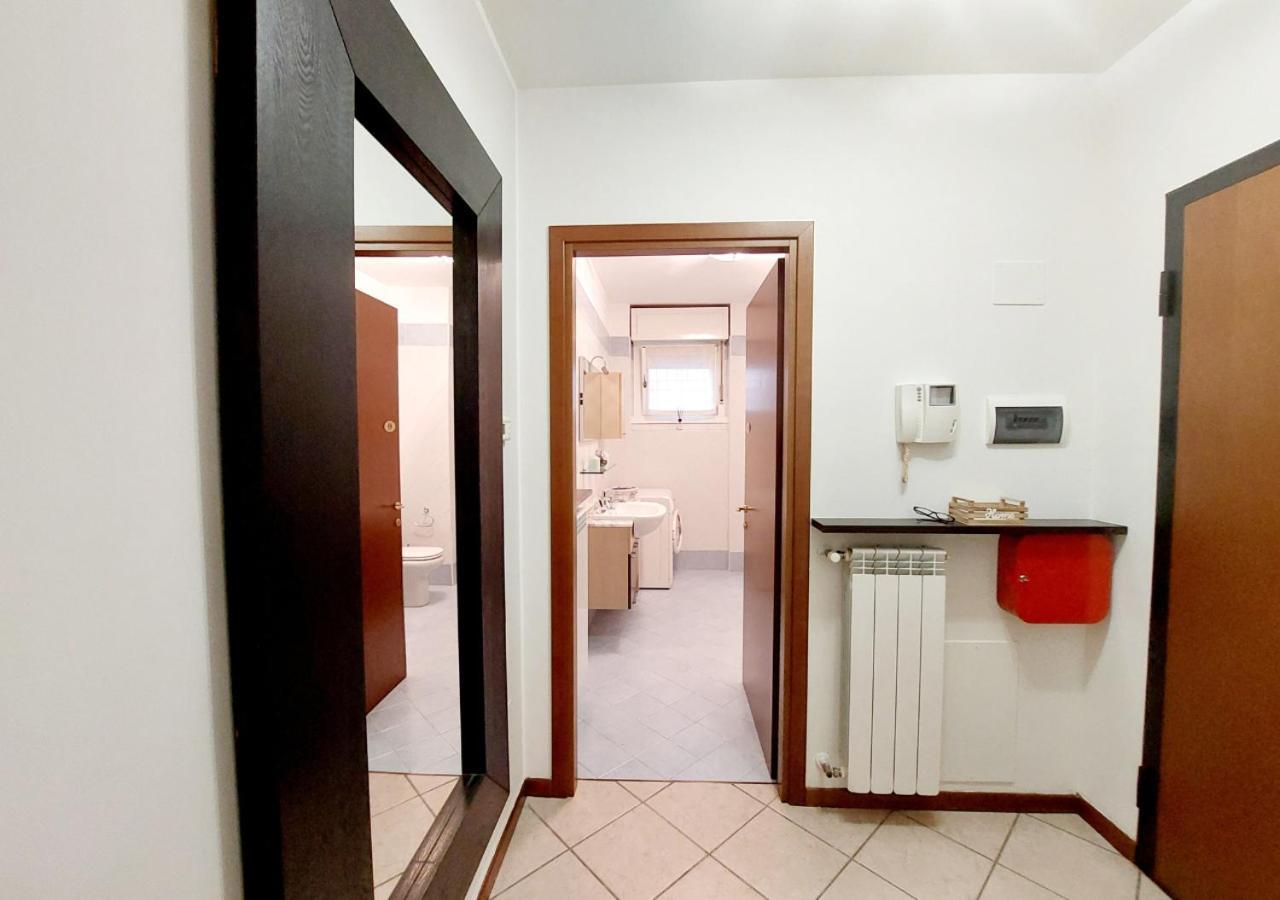 Monolocale-7 Minuti Da Bergamo, 10 Minuti Milan Bergamo Airport Apartment Gorle Exterior photo